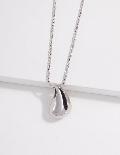 Sculptural Droplet Pendant Necklace 49-55cm