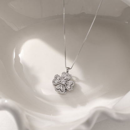 Savi Four Leaf Clover Pendant Necklace