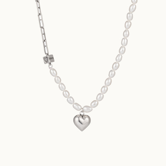 Venus Seed Pearl Heart Necklace